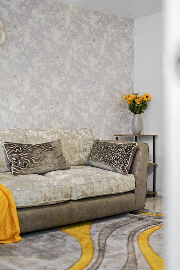 Tayberry Close Contractors & Leisure Apartment By Leecroft Stays ダービー エクステリア 写真